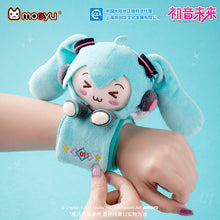 Load image into Gallery viewer, Moeyu: Hatsune Miku: Squinty Eyes Bracelet-Moeyu-Makochan.store