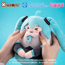 Load image into Gallery viewer, moeyu Hatsune Miku Squinting Eyes Series Plush Phone Holder-Moeyu-Makochan.store