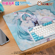 Load image into Gallery viewer, Moeyu Hatsune Miku Flower Language Series Extra Large Table Mat (70×40×0.3cm)