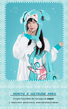 Load image into Gallery viewer, Moeyu Hatsune Miku Squinty Eyes Series Movable Plush Ha-Moeyu-Makochan.store