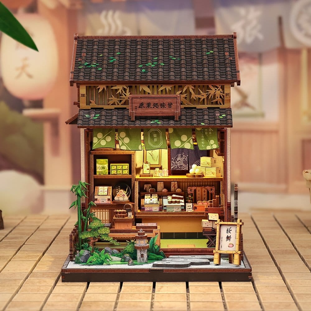 CuteBee Miniature House Model Kit Kanmi-dokoro Kurihara 19 x 15 cm | Makochan