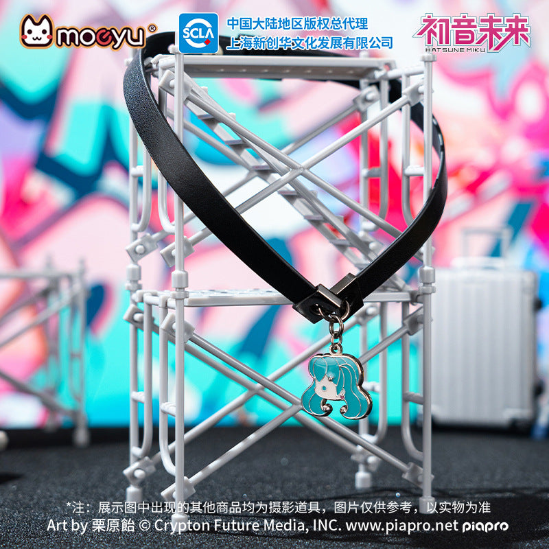 Moeyu:  Hatsune Miku Radio Invasion Series Necklace (Leather Strap) - Moeyu - Makochan - Belgium - Europe