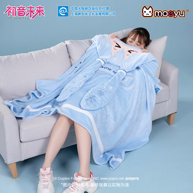 Moeyu Hatsune Miku Snow Miku Multifunctional Hooded Blanket Pillow Warm Flannel Shawl