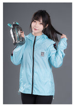 Load image into Gallery viewer, Moeyu Hatsune Miku Running Series Sports Bottle
