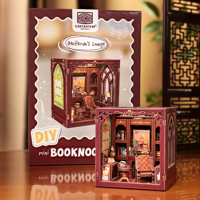 Mini Book Nook Kit – Diy- Gentlemans Lounge – with Magnets