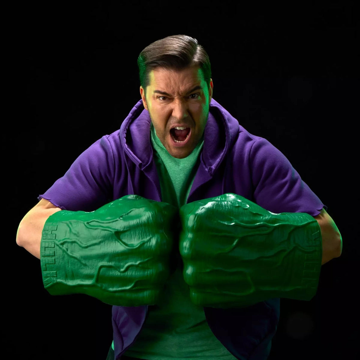 MARVEL - Hulk Fist - Replica Legend Series 1/1