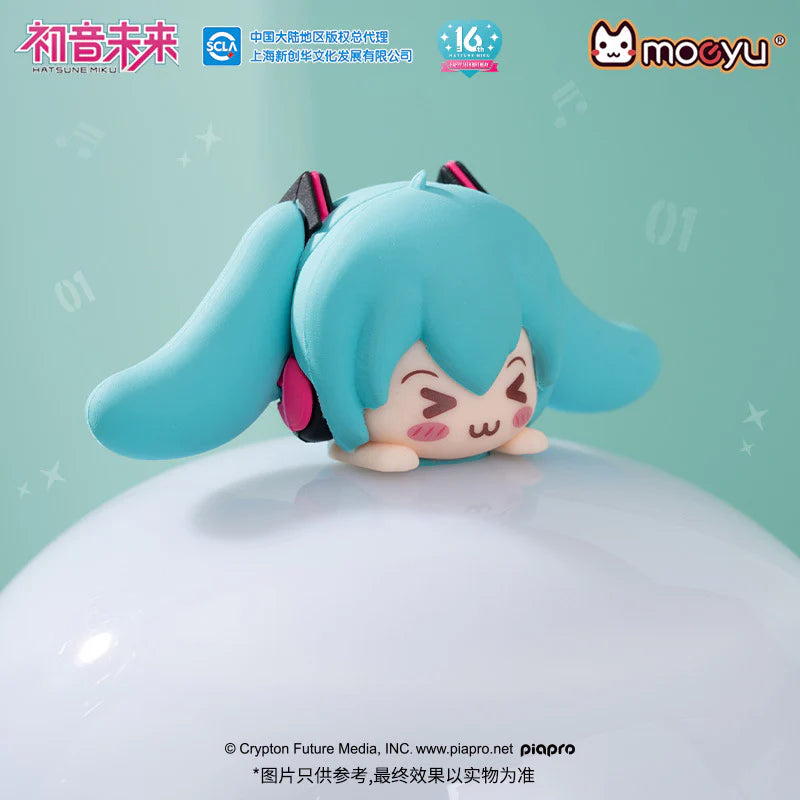 Moeyu Hatsune Miku Squinting Eyes Series Starry Sky Projector, Anime Night Light & Galaxy Projector