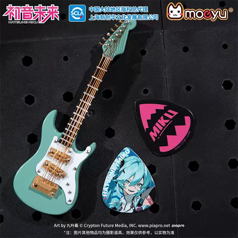 Moeyu Hatsune Miku 831 Birthday Festival Rave Series Guitar Pick