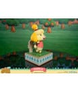 Animal Crossing: New Horizons PVC Statue Isabelle 25 cm by First 4 Figures