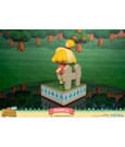 Animal Crossing: New Horizons PVC Statue Isabelle 25 cm by First 4 Figures