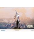 The Legend of Zelda Breath of the Wild PVC Statue Hylian Shield Standard Edition 29 cm by First 4 Figures