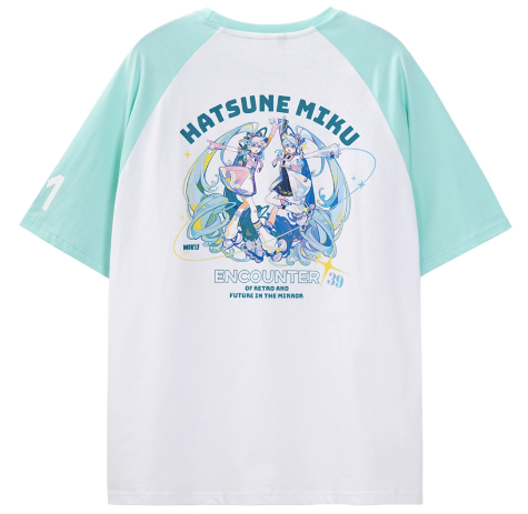 Moeyu Hatsune Miku “Retro Meets Future” Raglan T-Shirt | Official Vocaloid Short Sleeve Top - Makochan.store - Makochan - Belgium - Europe