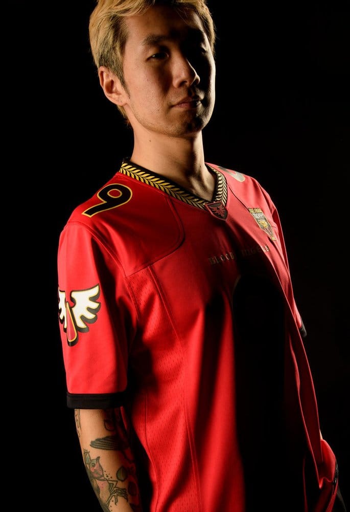 AAA Merchandise Warhammer 40,000 Sports Jersey Shirt Blood Angels | Makochan