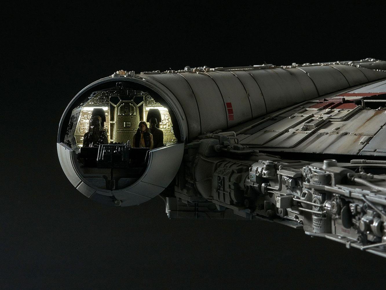Bandai Star Wars Star Wars Episode IV Perfect Grade Plastic Model Kit 1/72 Millennium Falcon 48 cm | Makochan