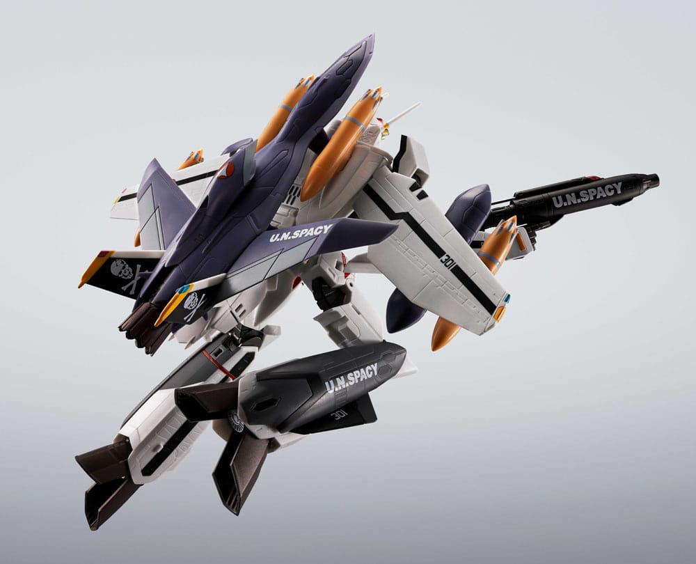 Bandai Tamashii Nations Macross 7 Hi-Metal R Action Figure VF-0S Phoenix (Roy Focker Use) & QF-2200D-B Ghost Set 14 cm