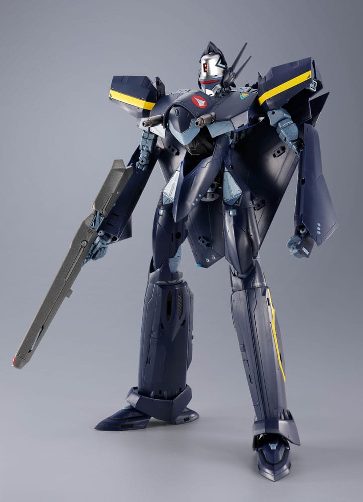 Bandai Tamashii Nations Macross 7 DX Chogokin Action Figure VF-17S Nightmare Stealthvalkyrie (Gamlin Kizaki use) 25 cm