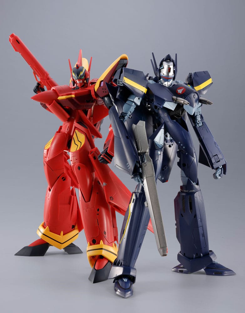 Bandai Tamashii Nations Macross 7 DX Chogokin Action Figure VF-17S Nightmare Stealthvalkyrie (Gamlin Kizaki use) 25 cm