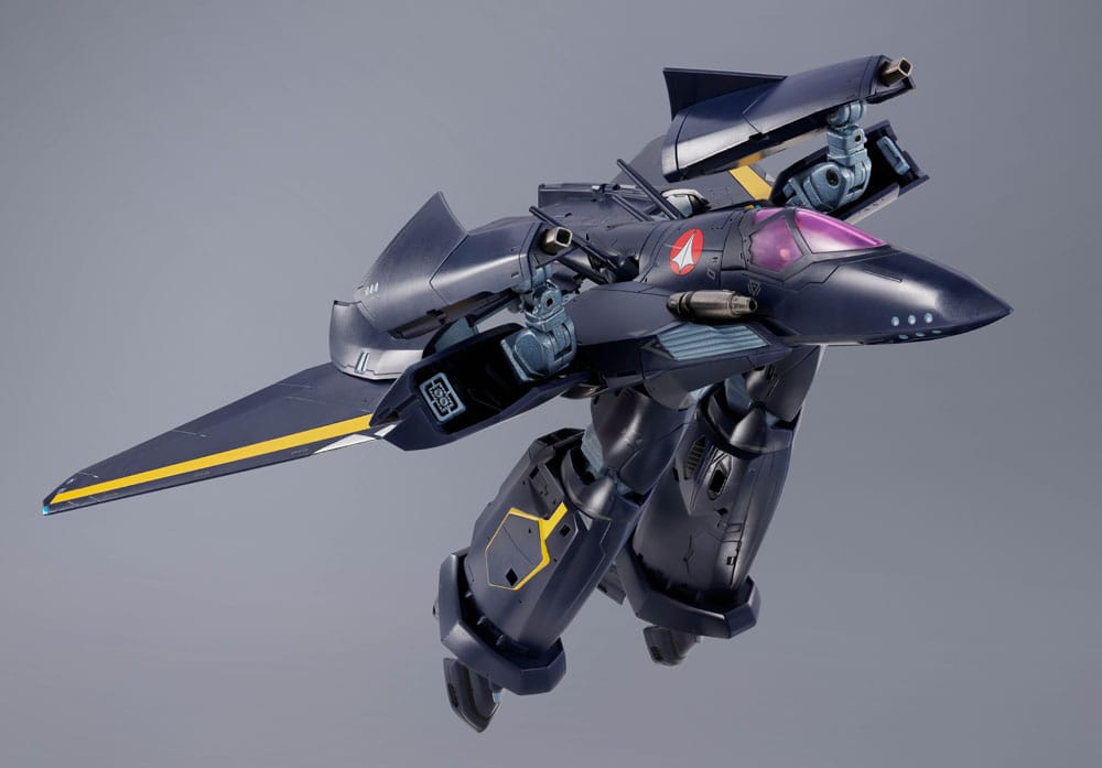 Bandai Tamashii Nations Macross 7 DX Chogokin Action Figure VF-17S Nightmare Stealthvalkyrie (Gamlin Kizaki use) 25 cm