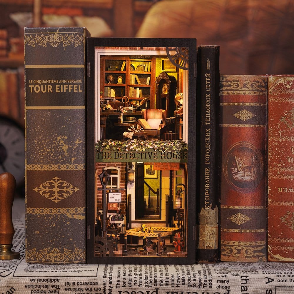 CuteBee Book Nook Rose Detective Agency 23 x 11 cm | Makochan