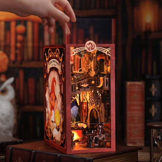 CuteBee Book Nook Flame Common Room 23 x 11 cm | Makochan