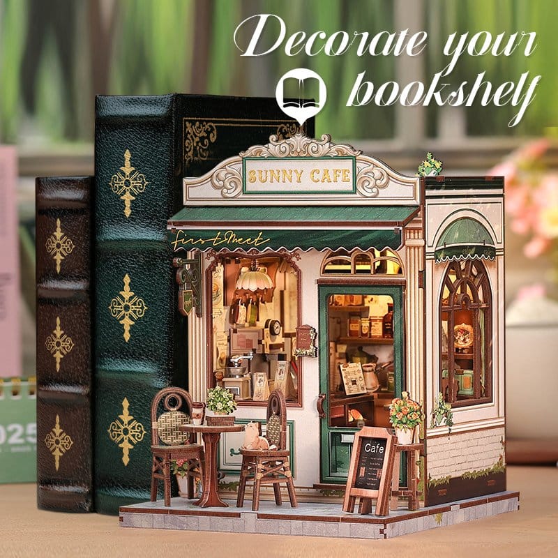 CuteBee Miniature House Model Kit Sunny Cafe 20 x 16 cm | Makochan