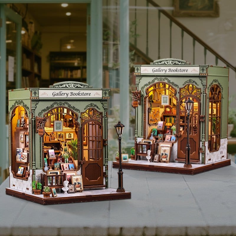 CuteBee Miniature House Model Kit Gallery Bookstore 20 x 16 cm | Makochan