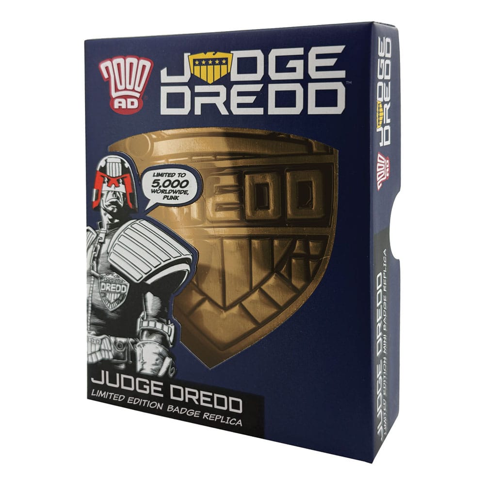 FaNaTtik 2000 AD Replica Judge Dredd Badge Limited Edition | Makochan
