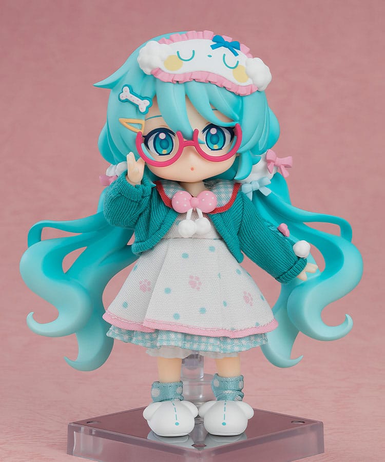 Good Smile Company Character Vocal Series 01: Hatsune Miku Nendoroid Doll Action Figure Hatsune Miku: Loungewear Outfit Ver