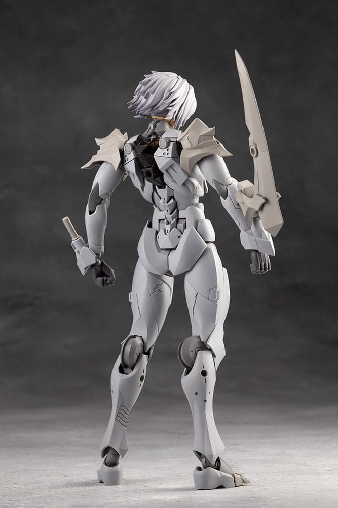 Kotobukiya Megalomaria Unlimited Universe Model Kit Zirconia 18 cm | Makochan