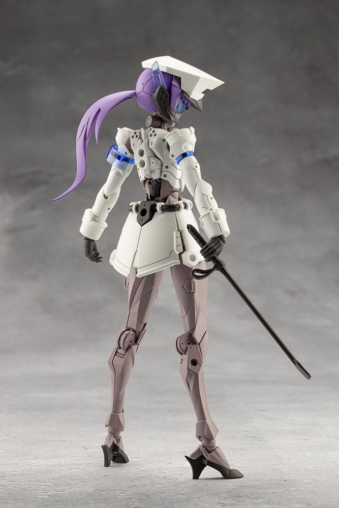 Kotobukiya Megalomaria Unlimited Universe Plastic Model Kit Vanguard Leader 16 cm | Makochan