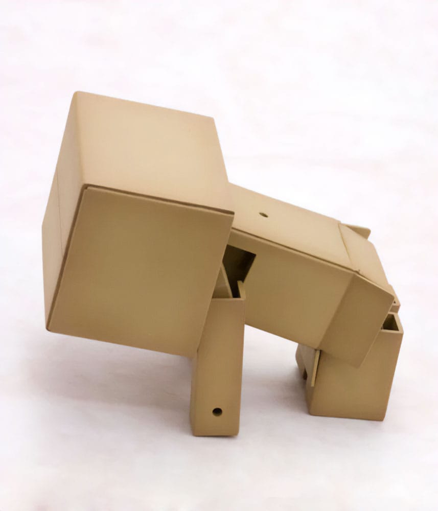 Kotobukiya Yotsubato! Plastic Model Kit Danboard 13 cm | Makochan