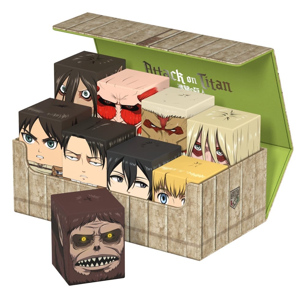 Squaroes Squaroes Collectors Case 800 Attack on Titan - Shiganshina District | Makochan
